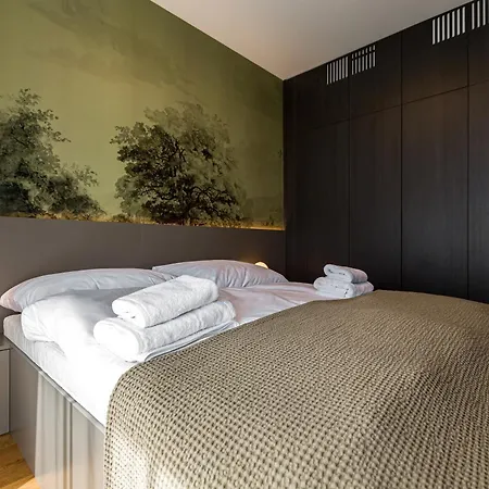 Olive-riverside-city Center-castle-aircondition-self Check-in Διαμέρισμα Μπρατισλάβα
